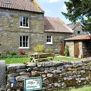 tillys-cottage.yorkshirehotels.net/